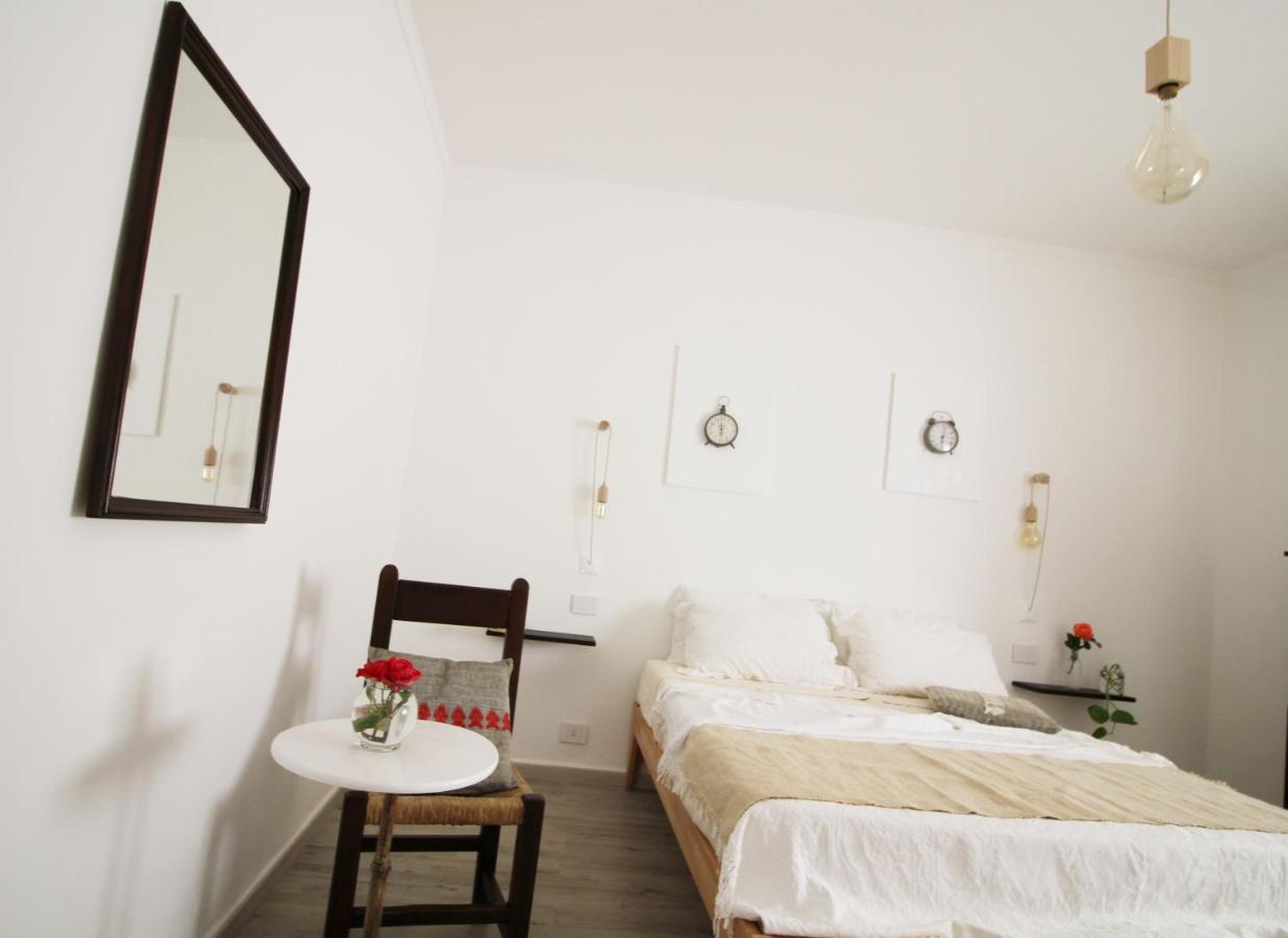 Tap Apartments - In Independent House With Private Garden Alghero Exterior foto